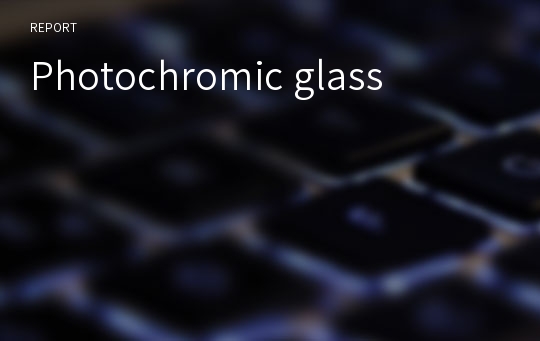 Photochromic glass